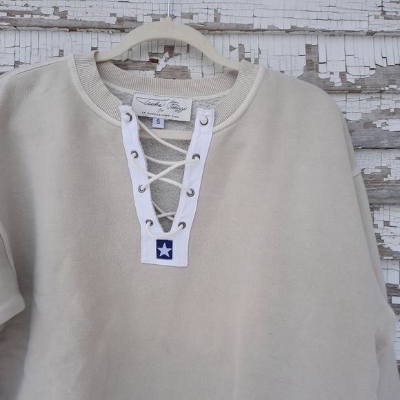 Tasha Polizzi for TP Saddleblanket & co sweatshirt size small - Picture 2 of 5